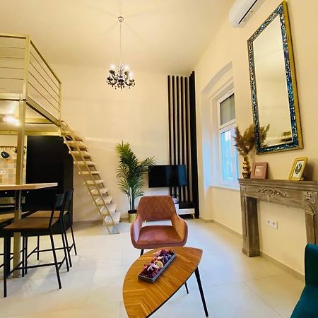 Delux Home City Center - Szeged Ngoại thất bức ảnh