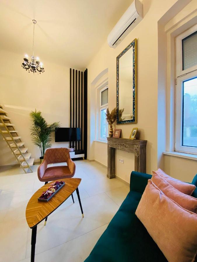 Delux Home City Center - Szeged Ngoại thất bức ảnh