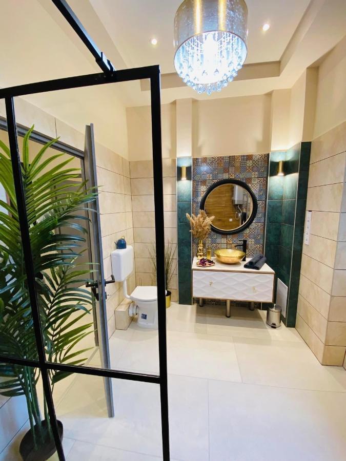 Delux Home City Center - Szeged Ngoại thất bức ảnh